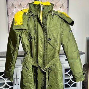 NWOT Burberry 3 in 1 Chevrington
Detachable Down Parka Trench Coat